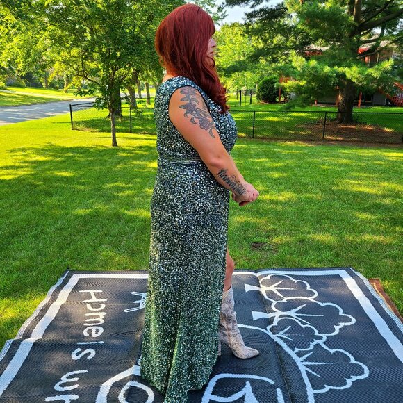 NEW Mac Duggal 5489 Cap Sleeve Sequined High Slit Maxi PROM Gown 16 Forest Green - Picture 6 of 6